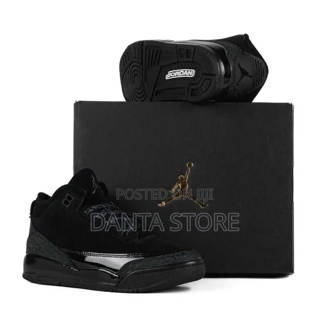 Jordan 3 Black Cat