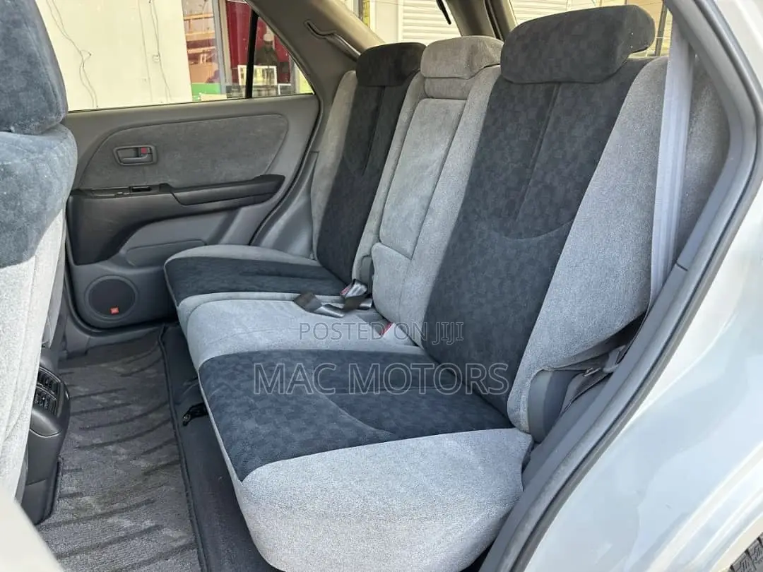 Toyota Harrier 2.2 16V 4WD 2001 White
