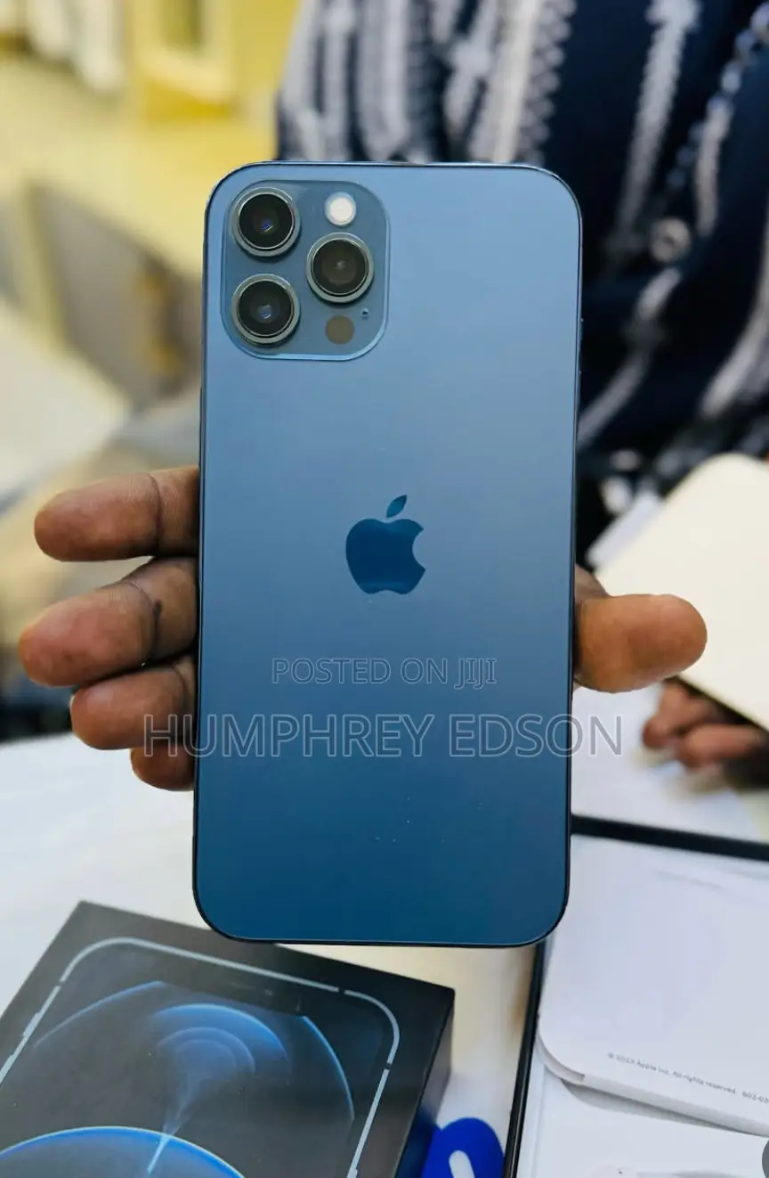 New Apple iPhone 12 Pro Max 128 GB Blue