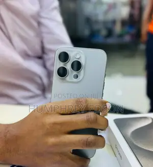 New Apple iPhone 15 Pro 256 GB White