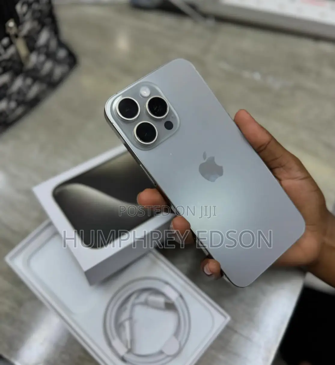 New Apple iPhone 15 Pro Max 256 GB White