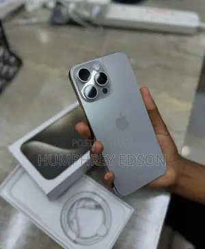 New Apple iPhone 15 Pro Max 256 GB White
