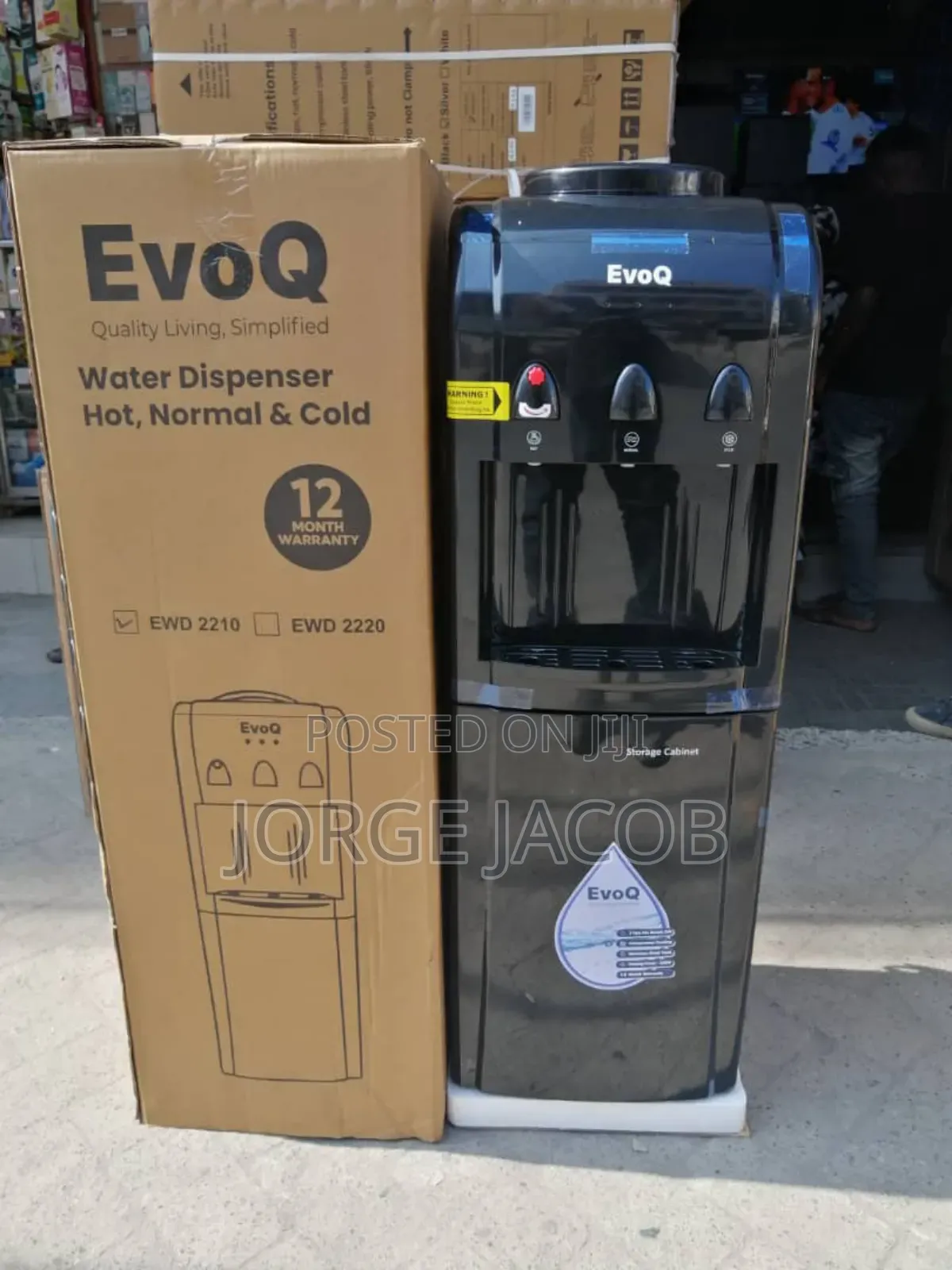 Evoq Water Dispenser