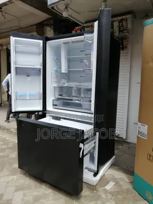 Hisense French Door Refrigerator Litre 575