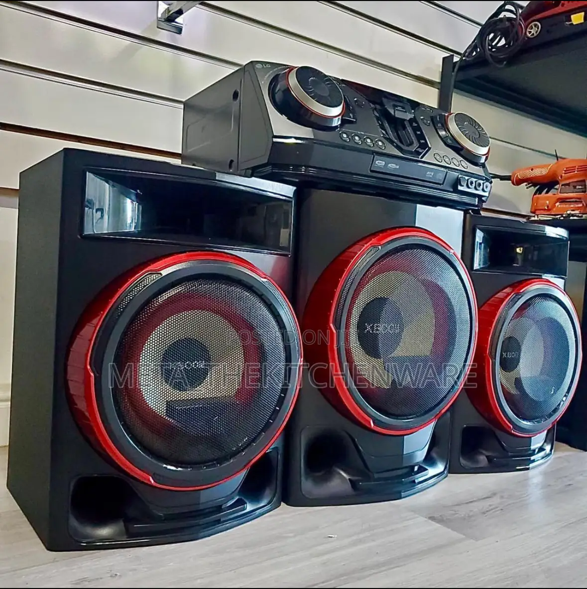 Lg Xboom Mini Hi-Fi System With Dj Effects Cl88 2900w
