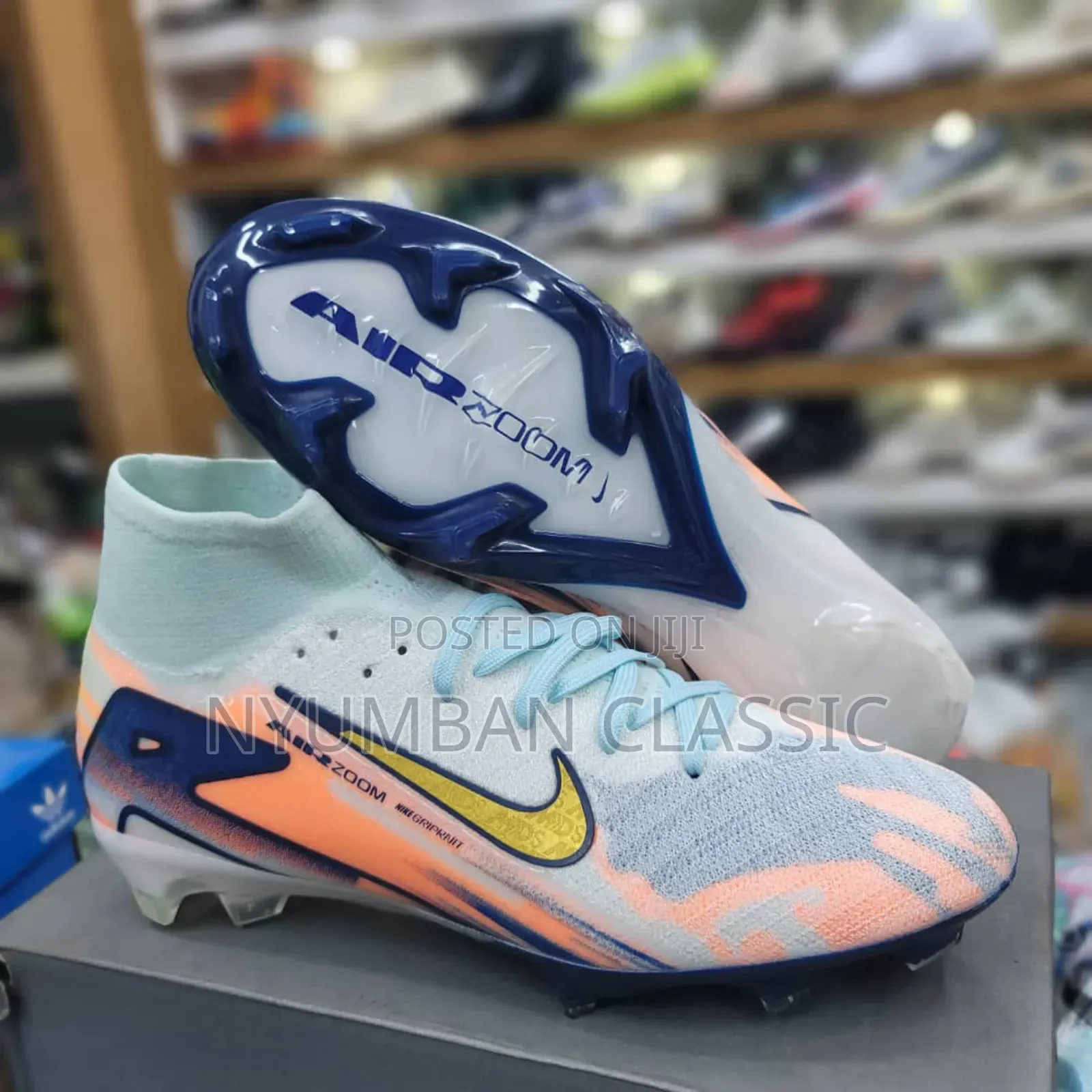 Nike Air Zoom Meeting Sports Shoes