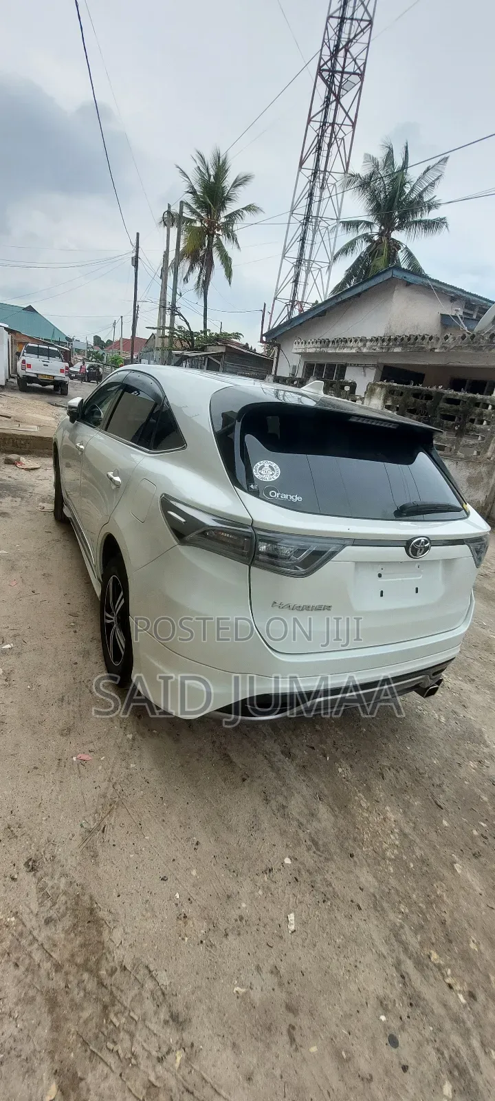 Toyota Harrier 2.0 2017 Pearl