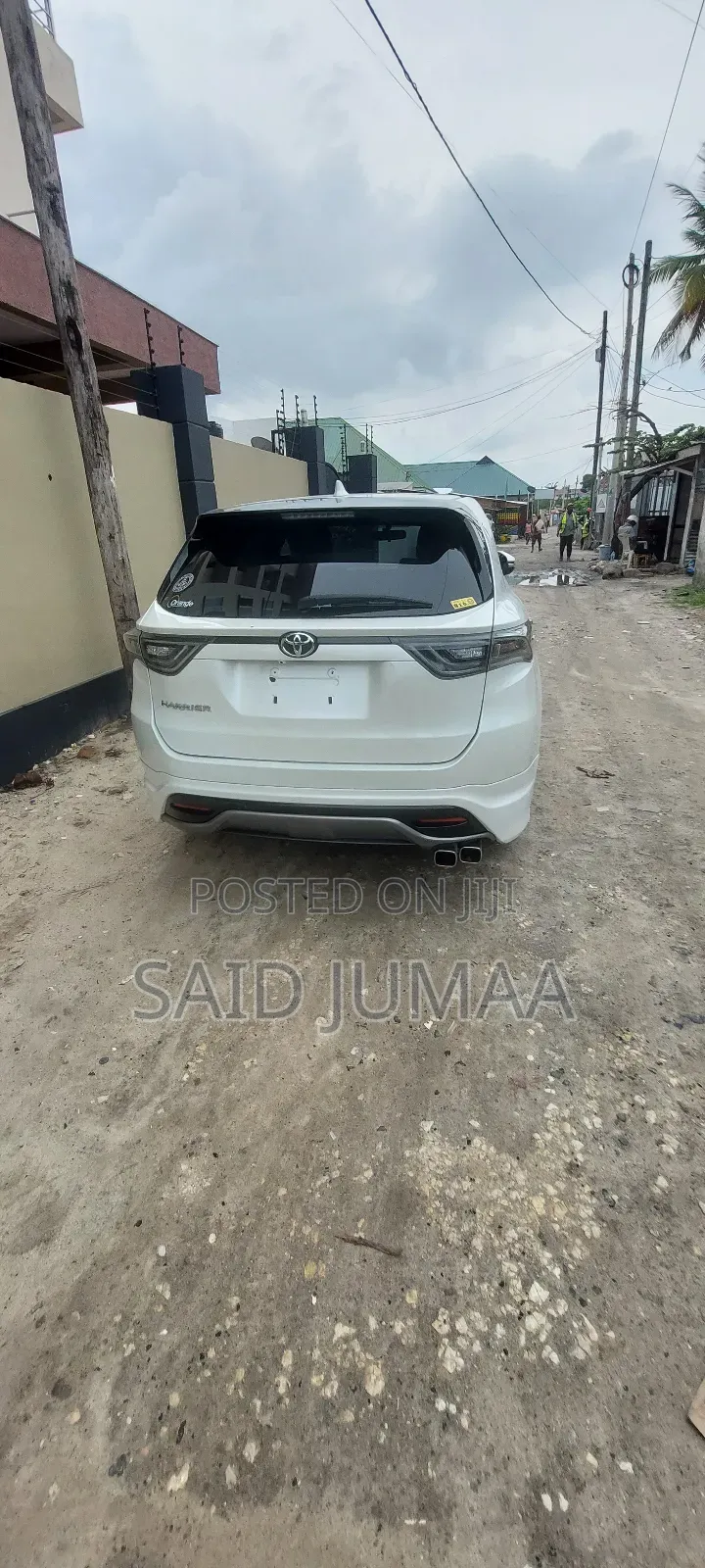 Toyota Harrier 2.0 2017 Pearl