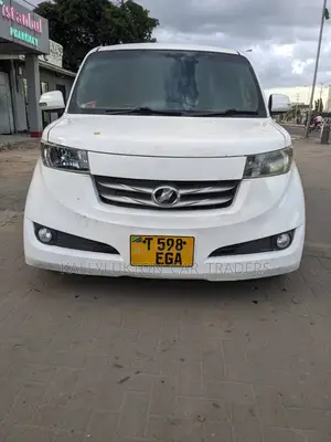Toyota bB 2005 White
