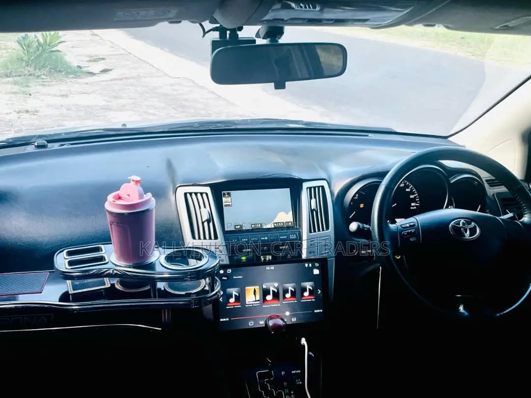 Toyota Harrier 2005 Silver