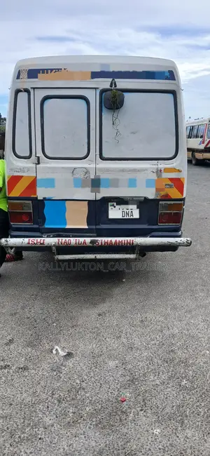 Toyota Coaster 1999 White