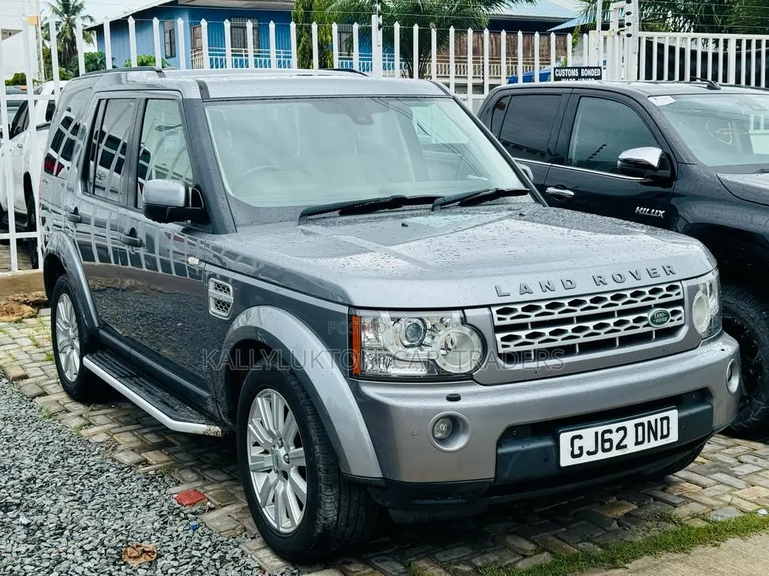 Land Rover Discovery 2011 Silver