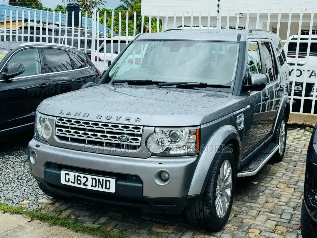 Land Rover Discovery 2011 Silver