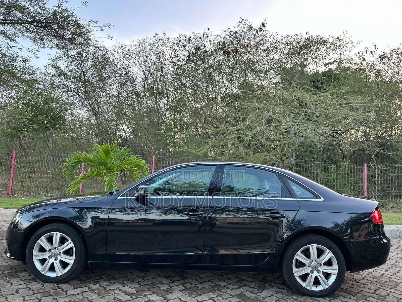 Audi A4 2011 Black