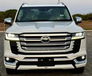 New Toyota Land Cruiser 2023 White