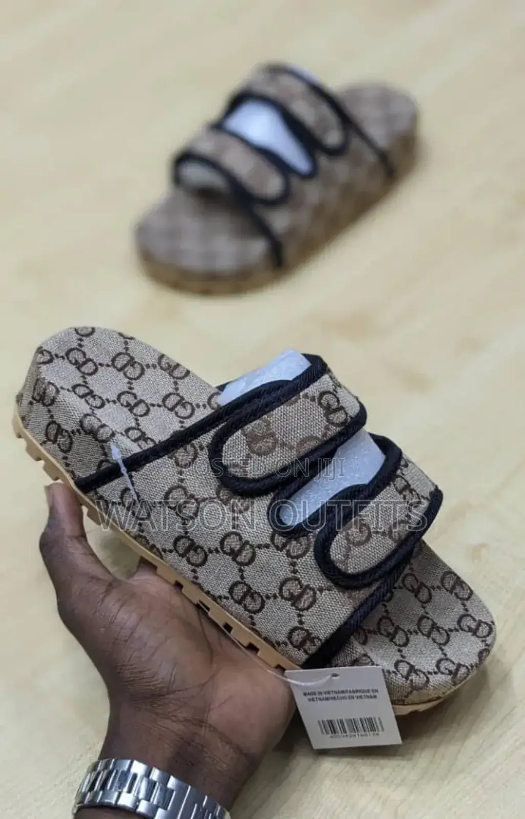 Sendo Classic With Good Sole