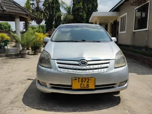 Toyota Corolla Spacio 2005 Silver