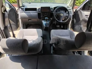 Toyota Corolla Spacio 2005 Silver
