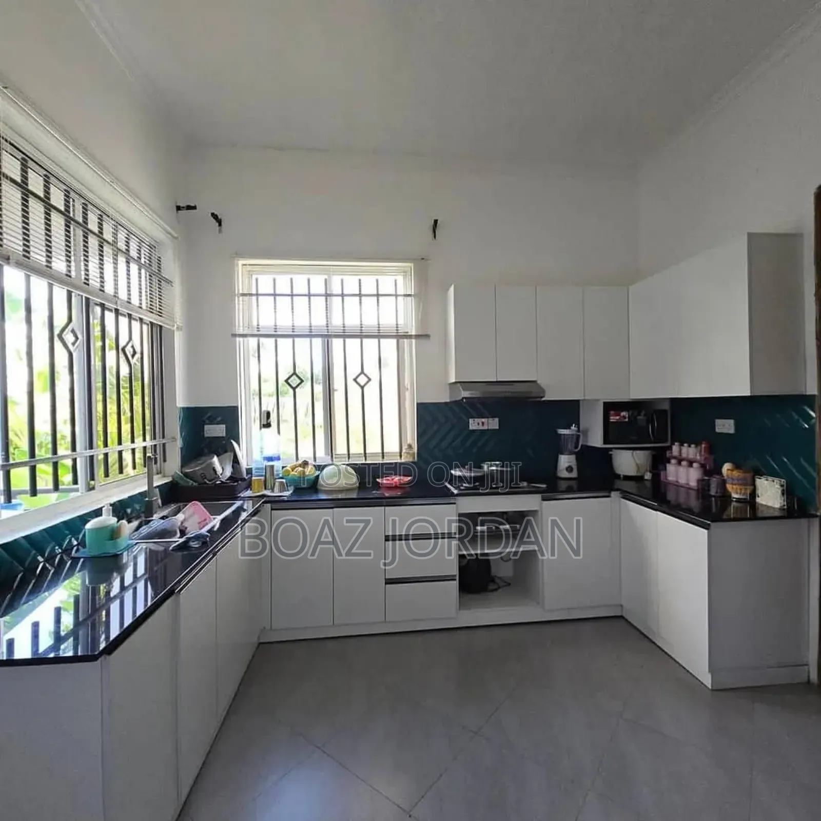 Furnished 5bdrm Block of Flats in Goba Kinzudi, Ilala for sale