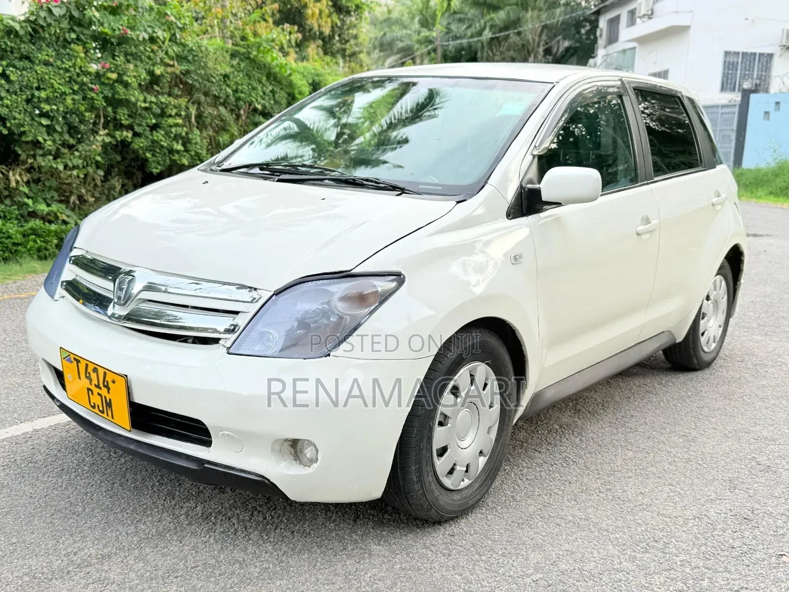 Toyota IST 2004 White