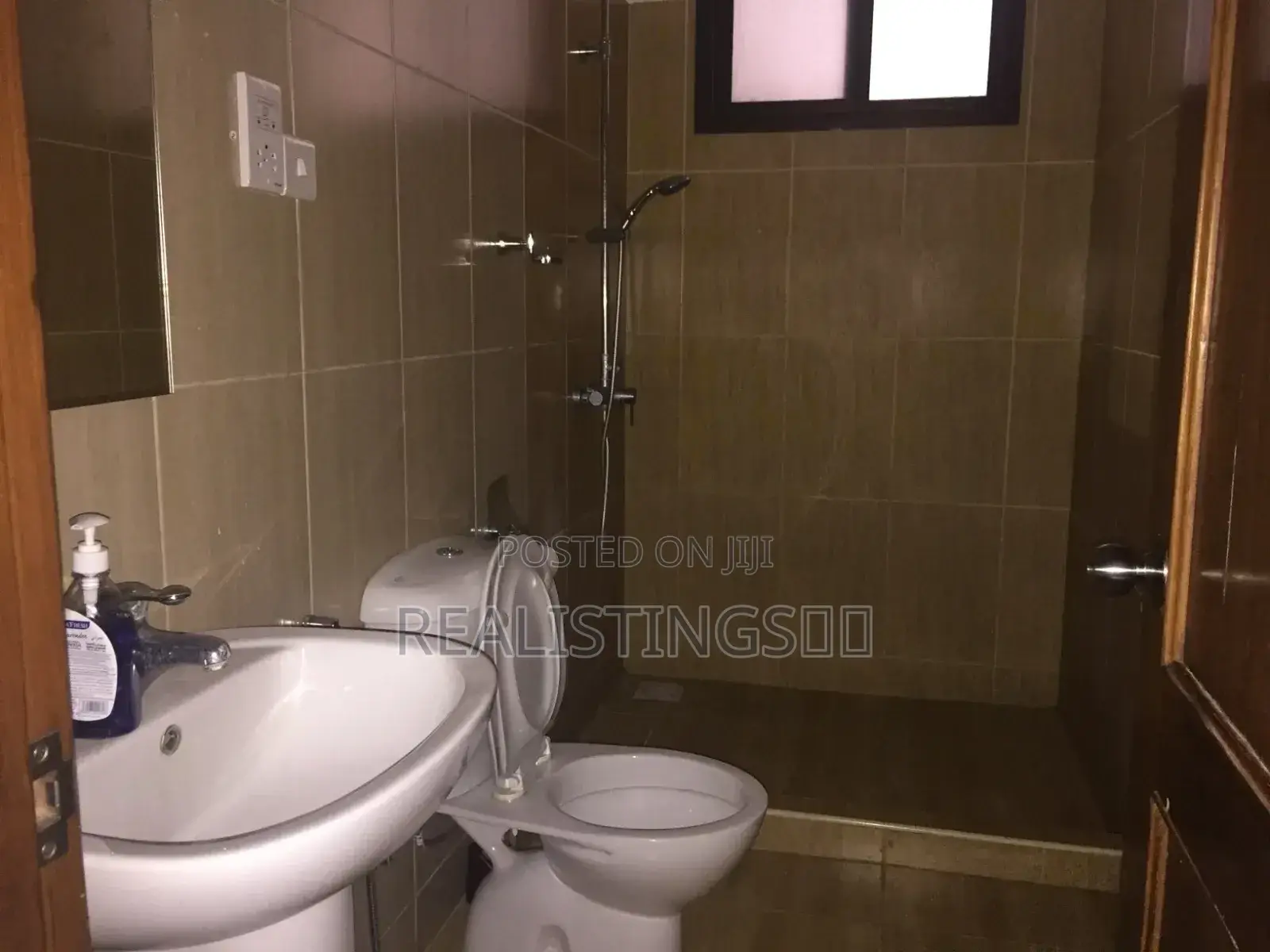Furnished 3bdrm Apartment in Kasri Homes Realty, Upanga West for rent
