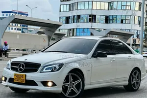 Mercedes-Benz C-Class 2007 Pearl