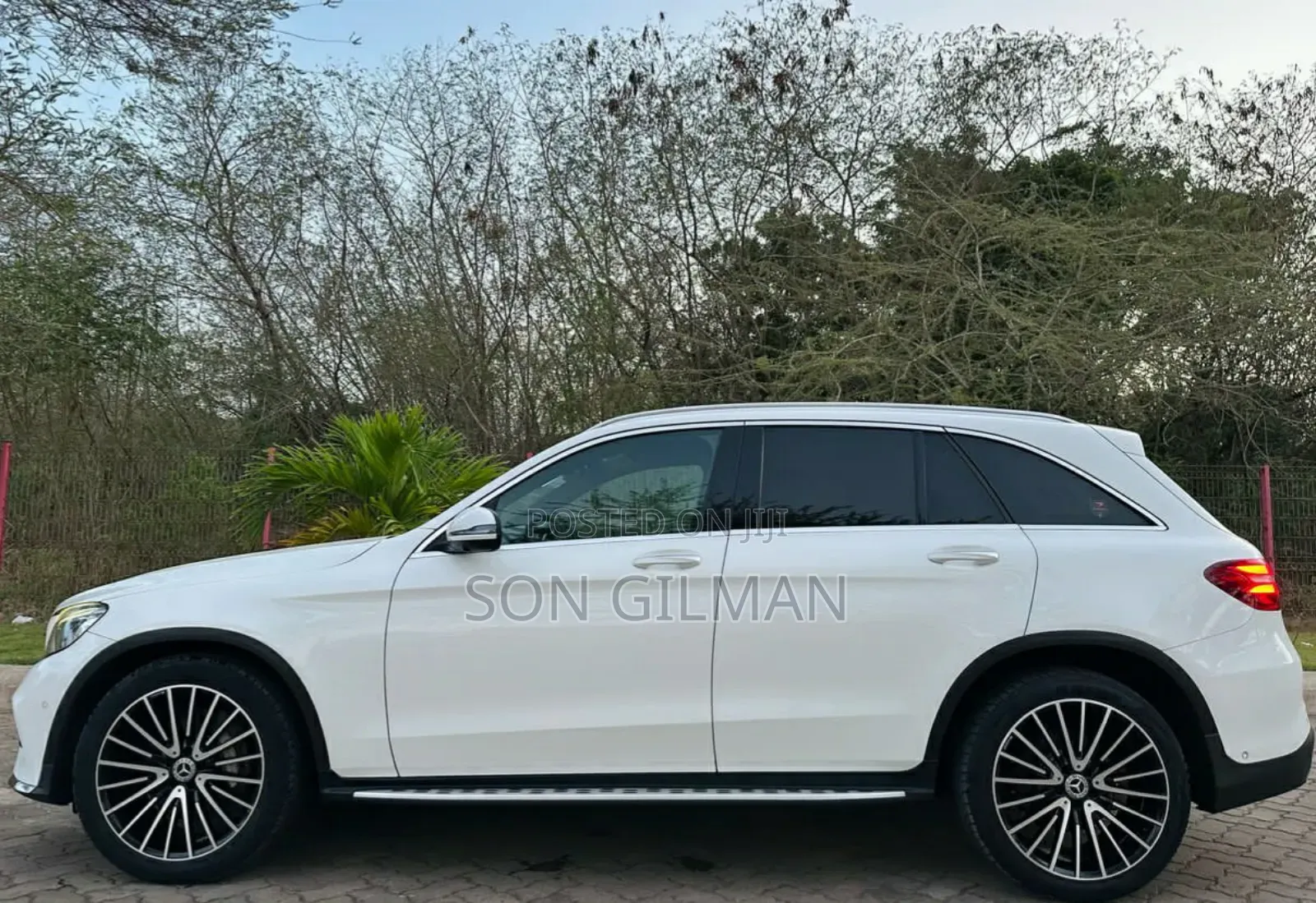 Mercedes-Benz GLC-Class 2016 Pearl