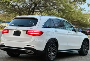 Mercedes-Benz GLC-Class 2016 Pearl