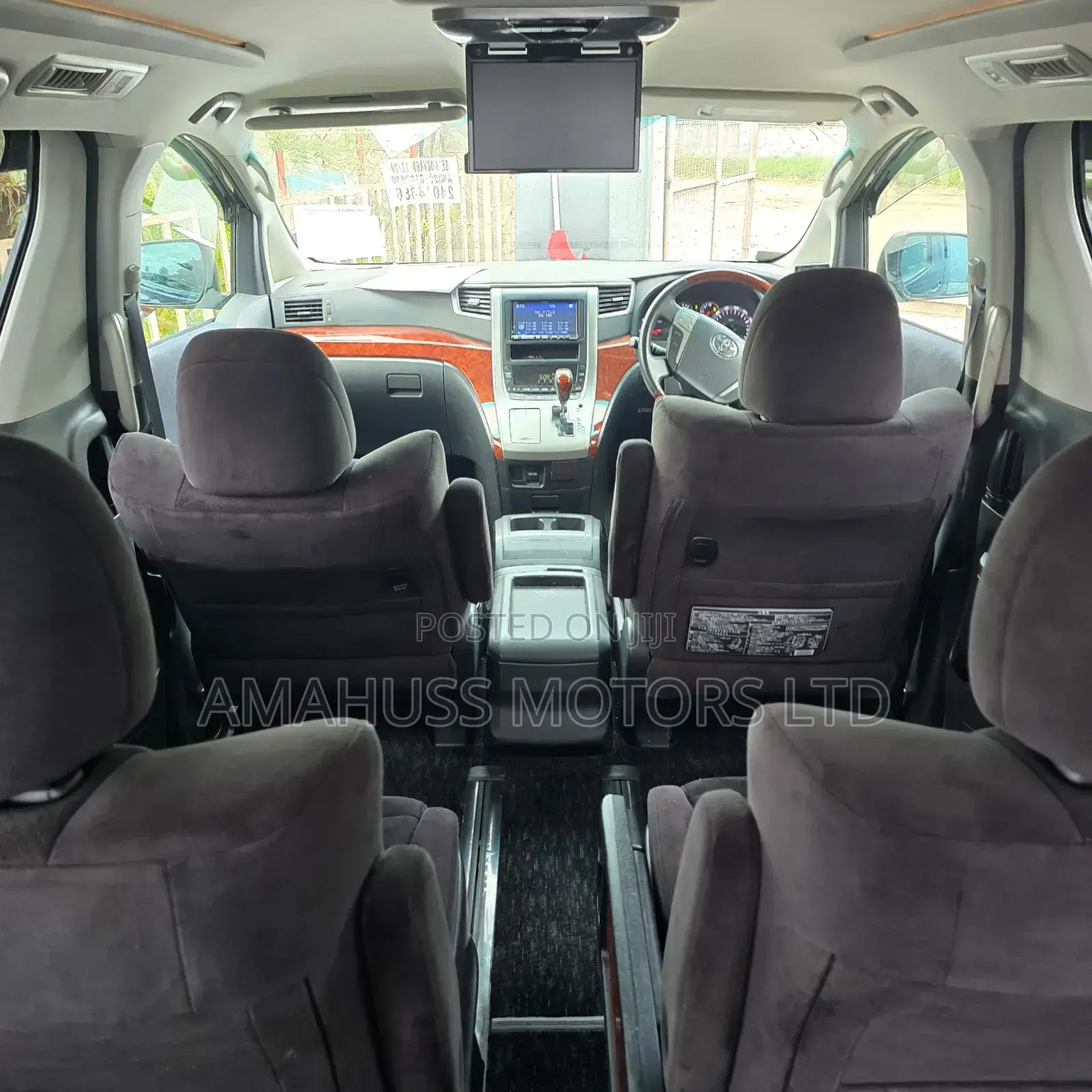 Toyota Vellfire 2010 Purple