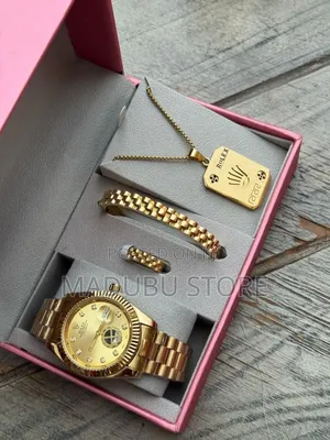 Men' Set of Watch, Bracelet and Necklace.