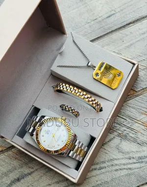Men' Set of Watch, Bracelet and Necklace.