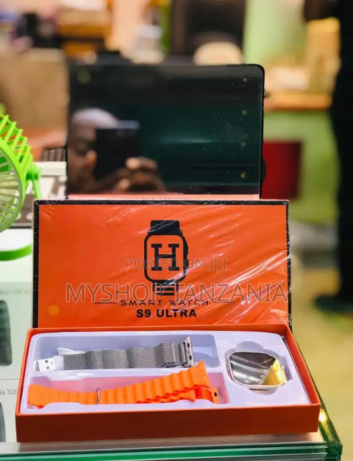 S9 Ultra Smart Watch
