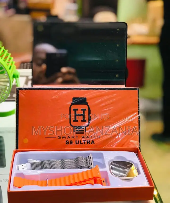 S9 Ultra Smart Watch