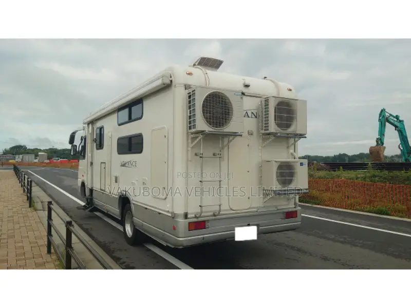 Toyota Coaster 2004 White