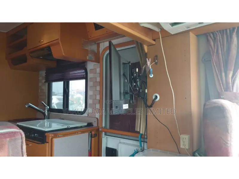 Toyota Coaster 2004 White