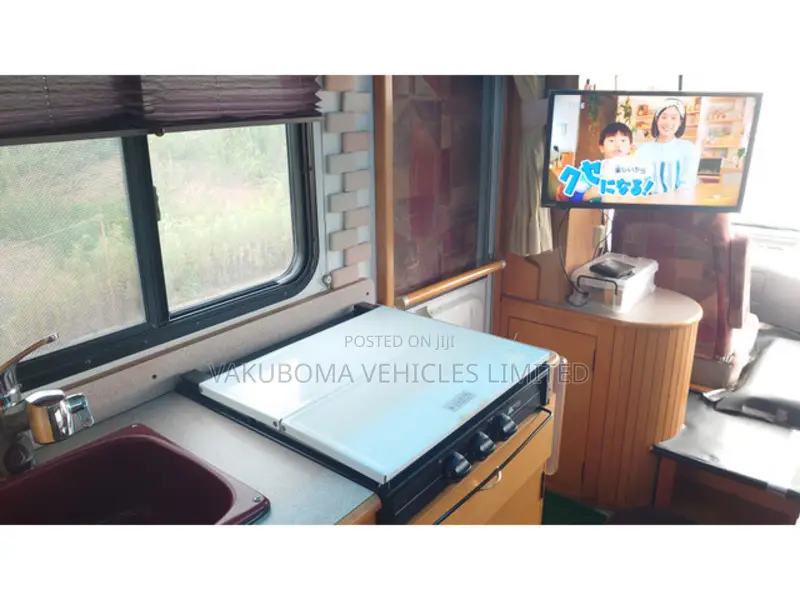 Toyota Coaster 2004 White