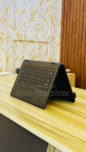 Laptop Lenovo 300e 4GB Intel Pentium SSD 128GB