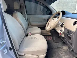 Toyota Sienta 2007 Silver