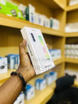 New Samsung Galaxy A56 128 GB White