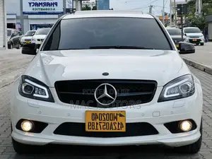 Mercedes-Benz C200 2008 White