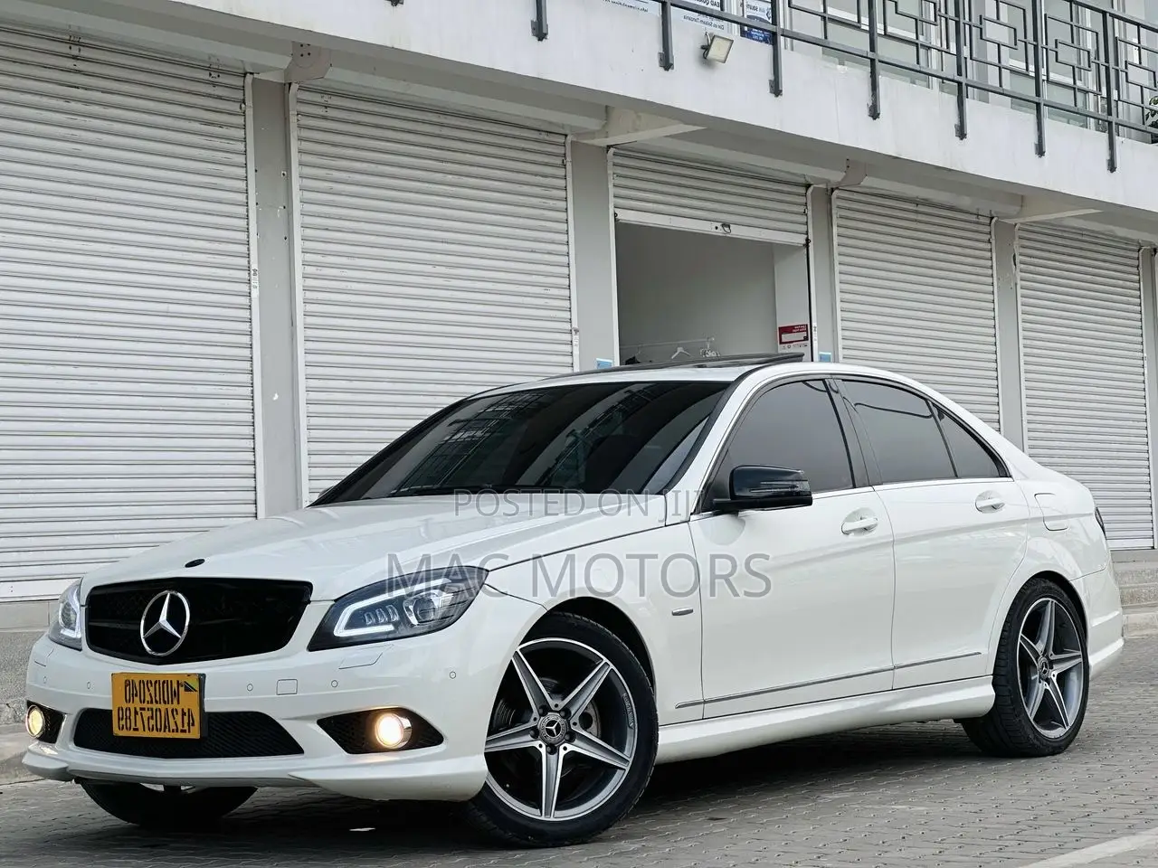 Mercedes-Benz C200 2008 White