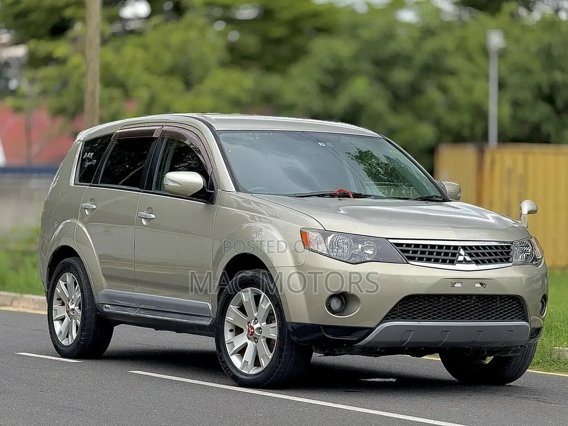Mitsubishi Outlander 2008 Gold