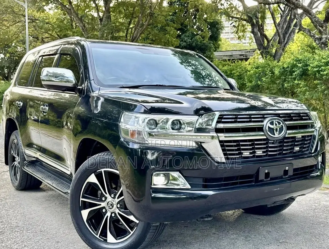 Toyota Land Cruiser 4.5 V8 VXR 2016 Black