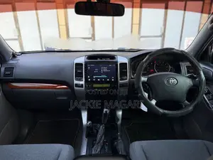 Toyota Land Cruiser Prado 2005 Black