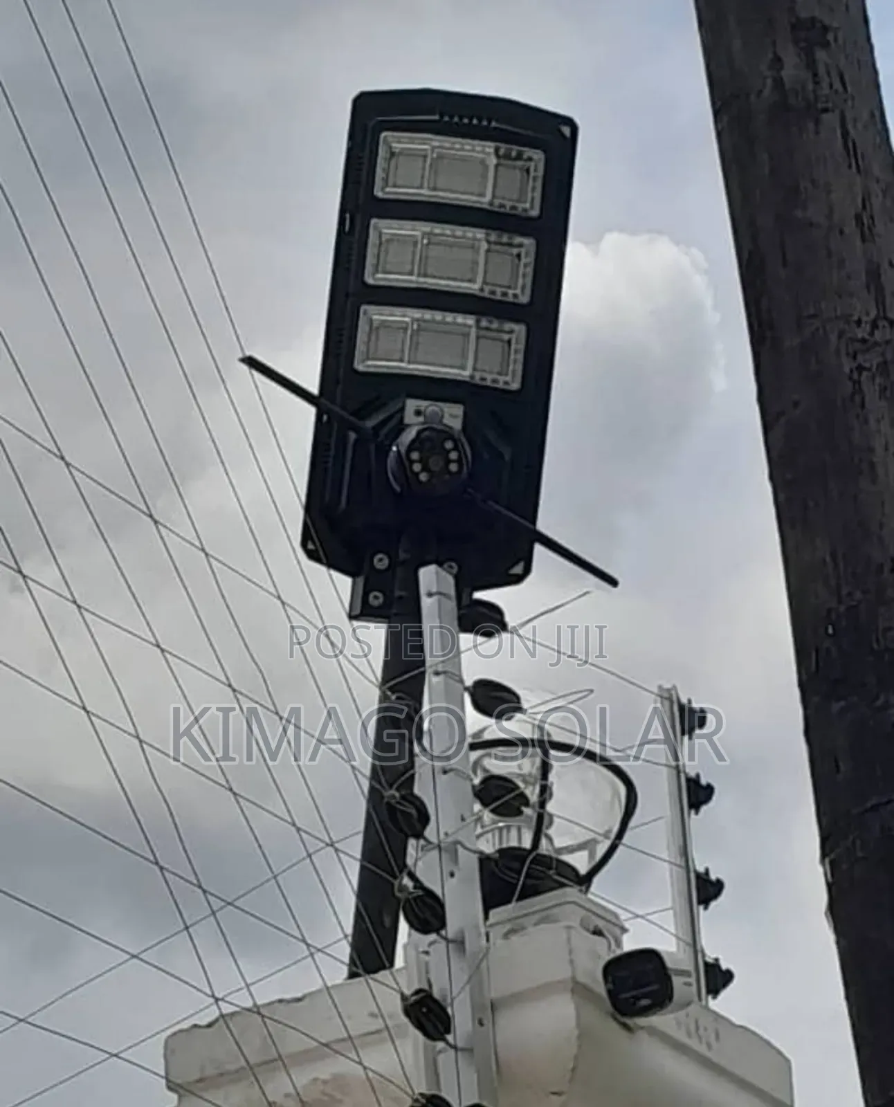 Solar Light With CCTV Modern Security Without Power! 450w