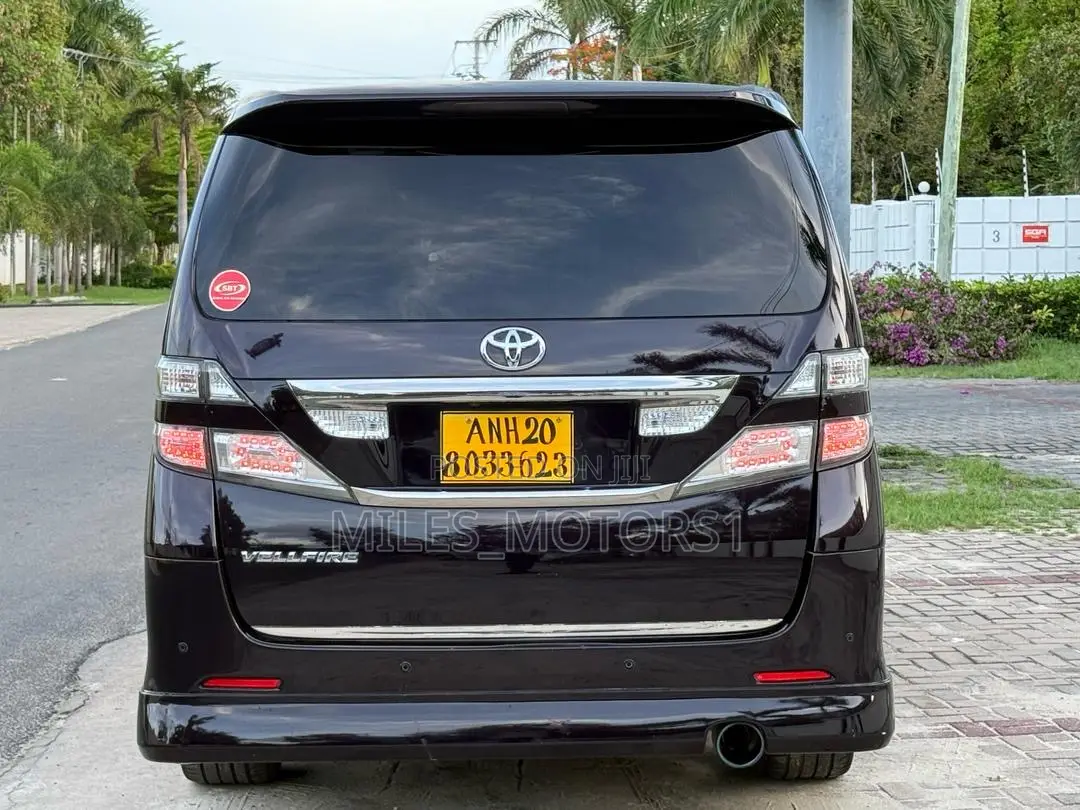 Toyota Vellfire 2009 Burgundy