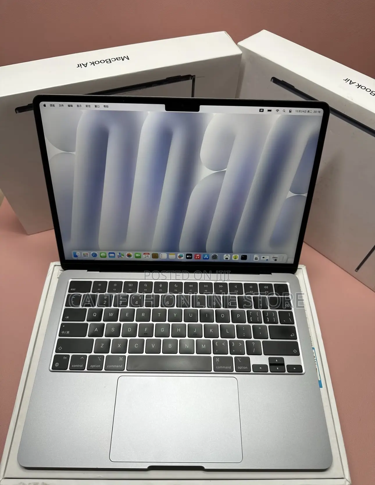 Laptop Apple MacBook Air 2022 M2 8GB Apple M2 SSD 256GB