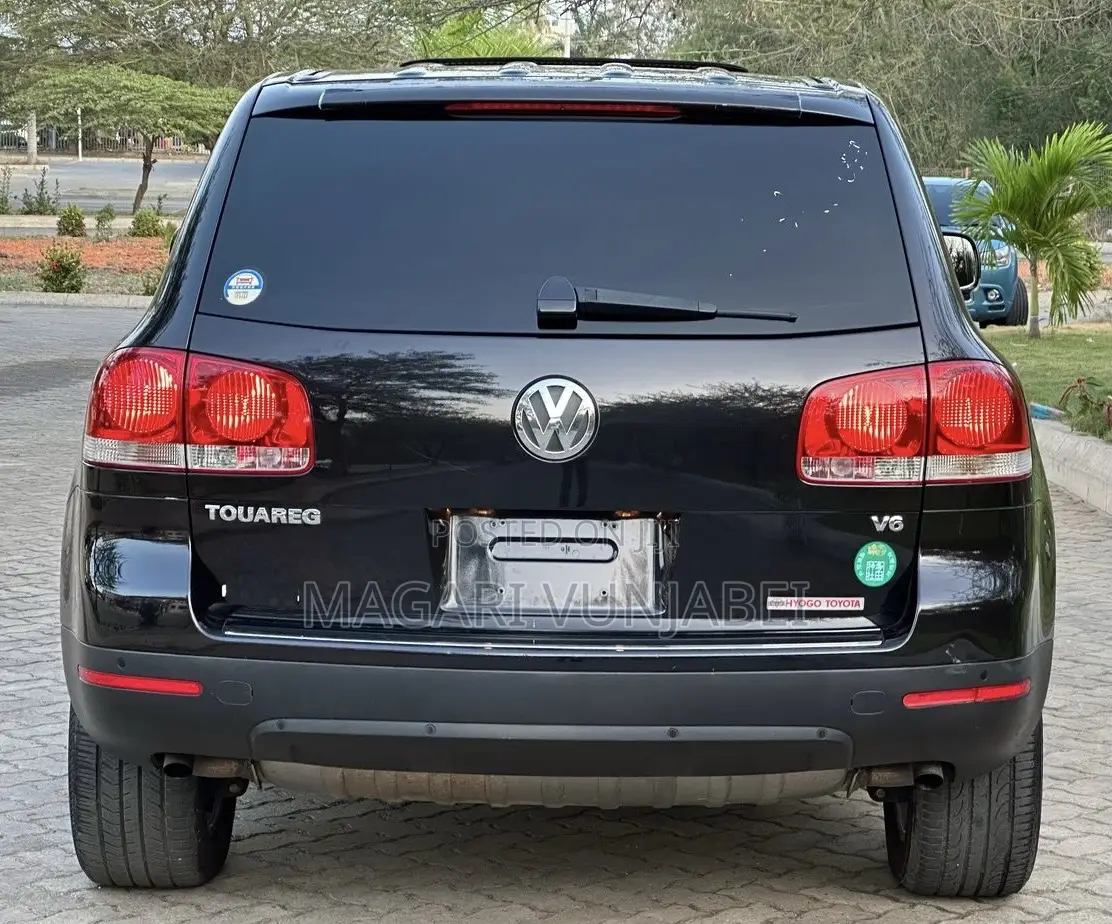 Volkswagen Touareg 2008 Black