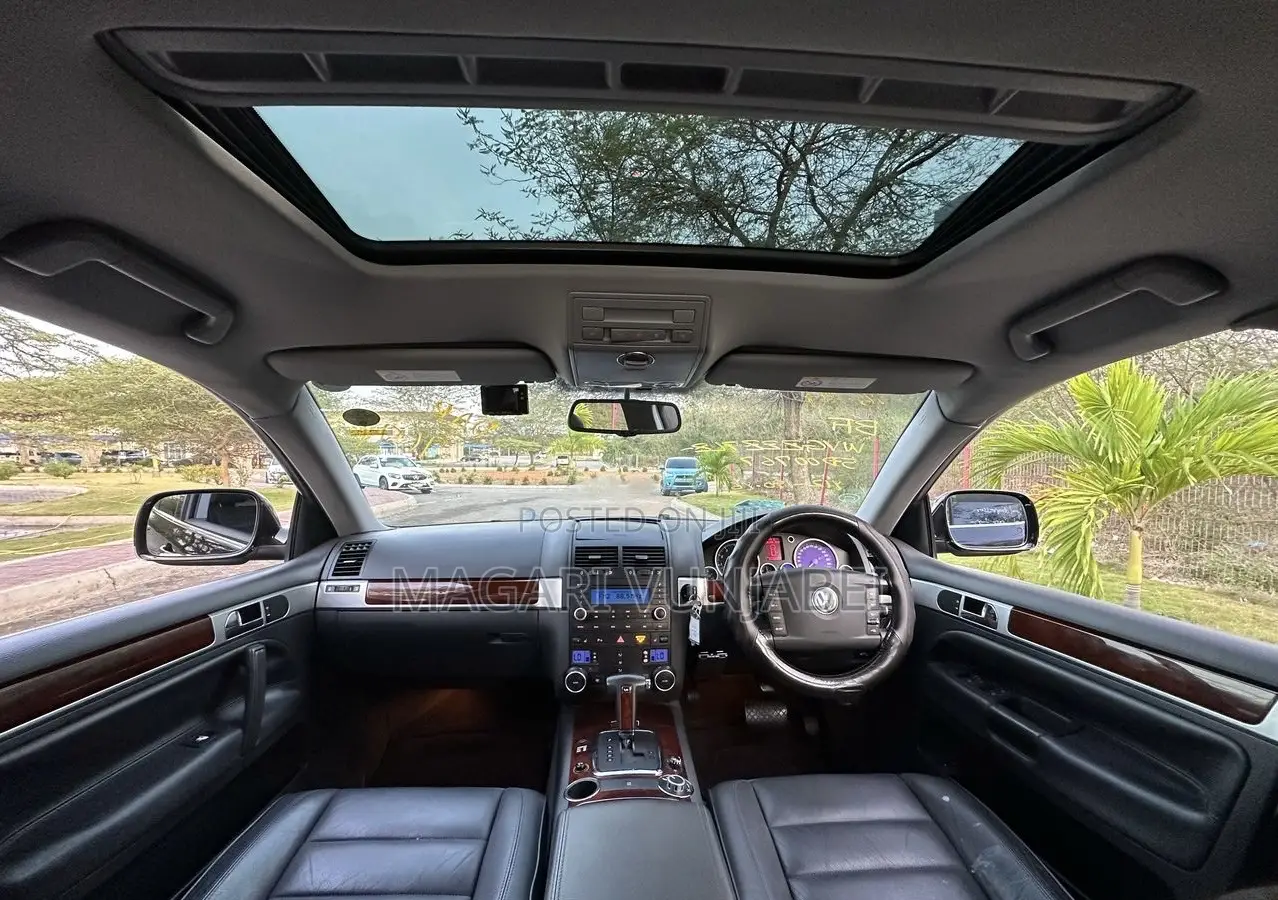 Volkswagen Touareg 2008 Black