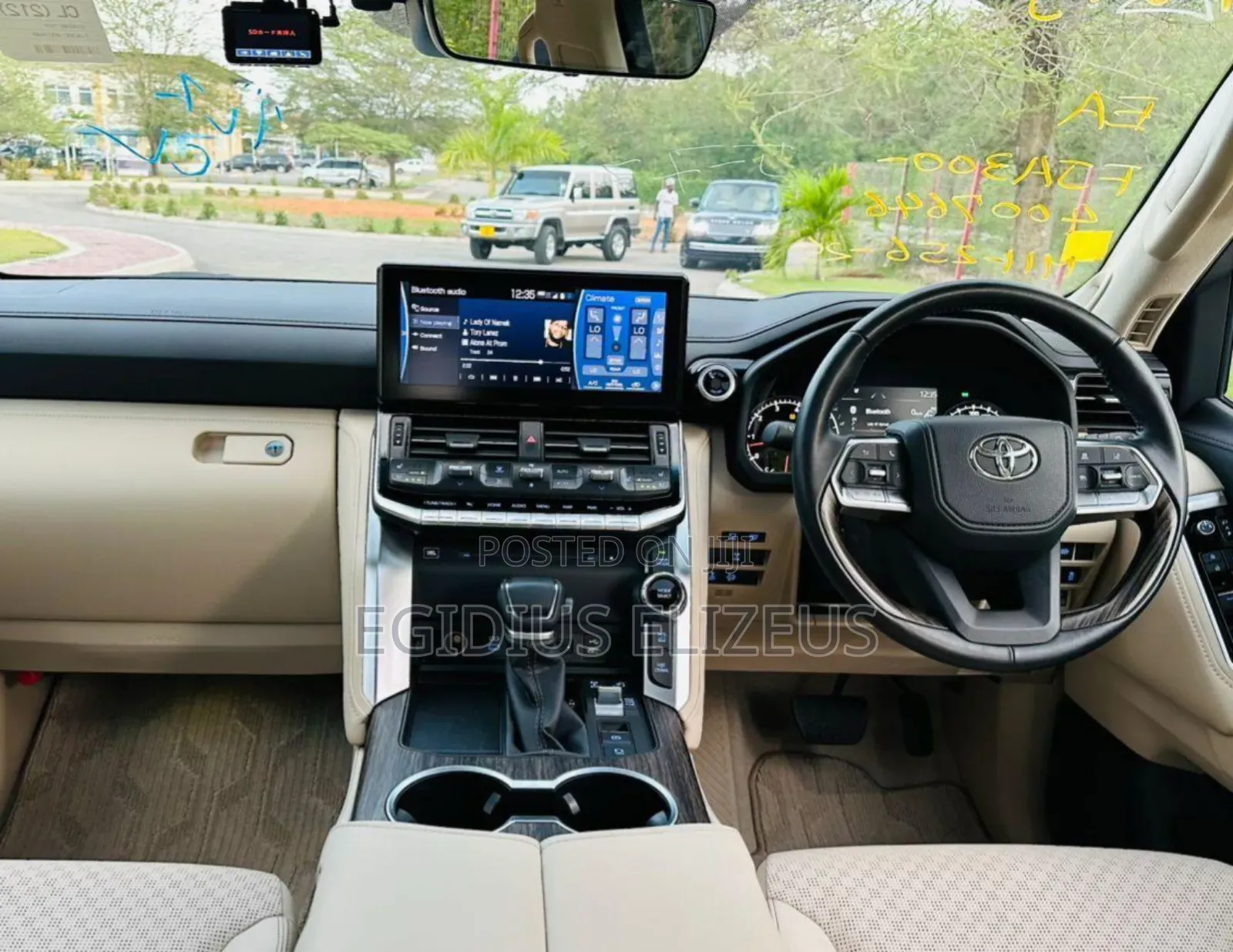 Toyota Land Cruiser 2022 White